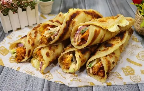 Egg & Cheese Paratha Roll